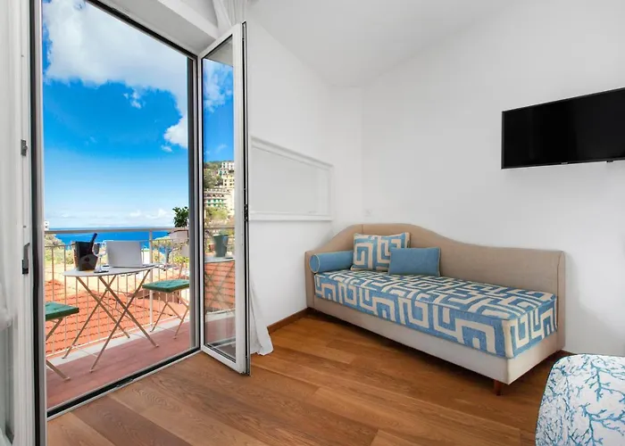 Sorrentovibes - Luxury Home Sea View & Jacuzzi In Sorrento Centre